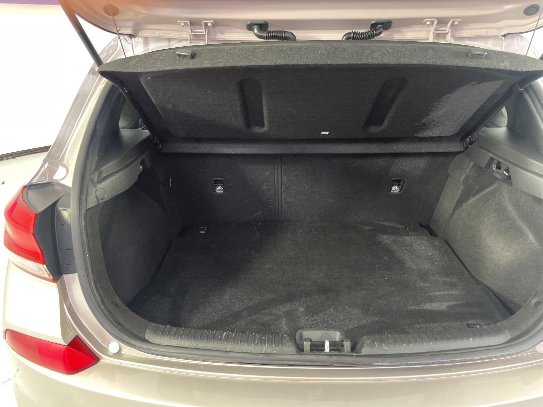 Photo '14' of Hyundai I30 Photo '14' of Hyundai I30