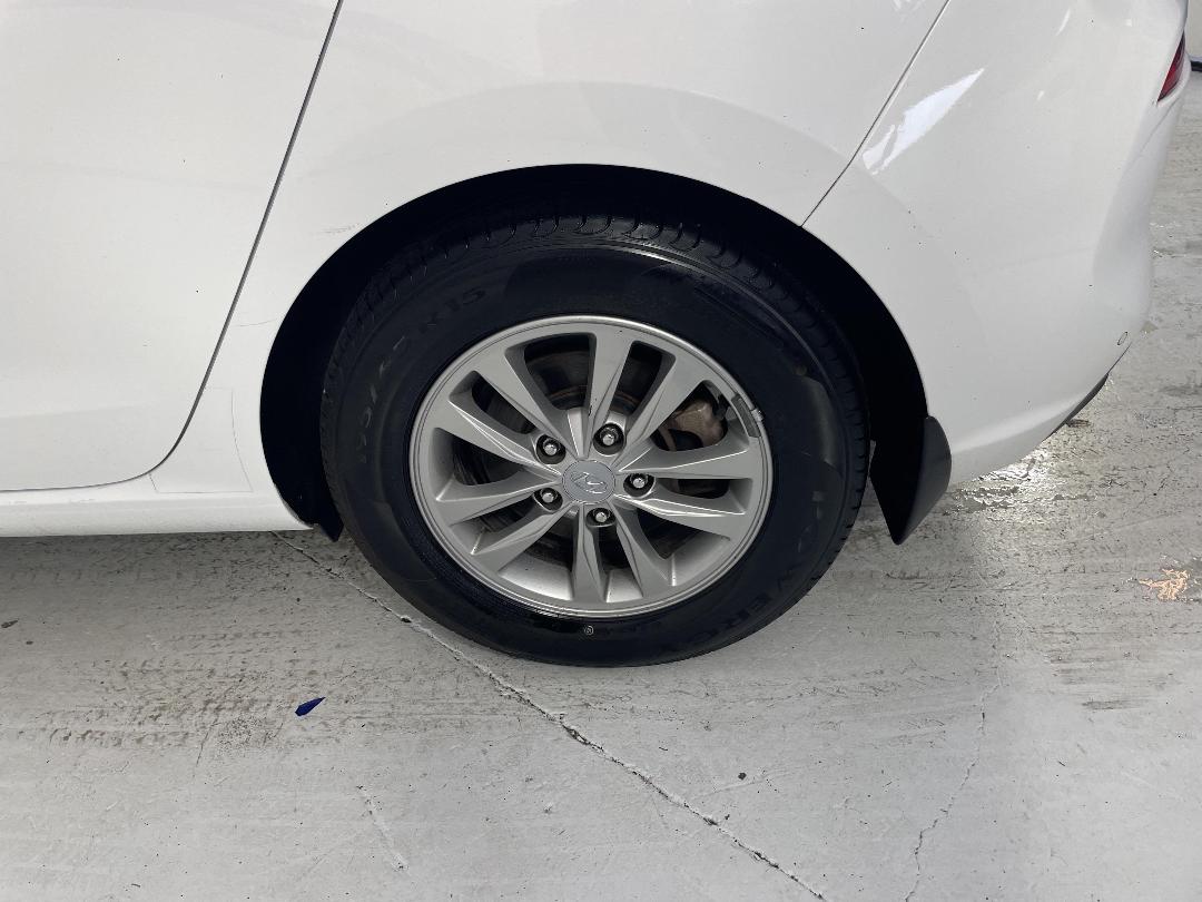 Photo '11' of Hyundai I30