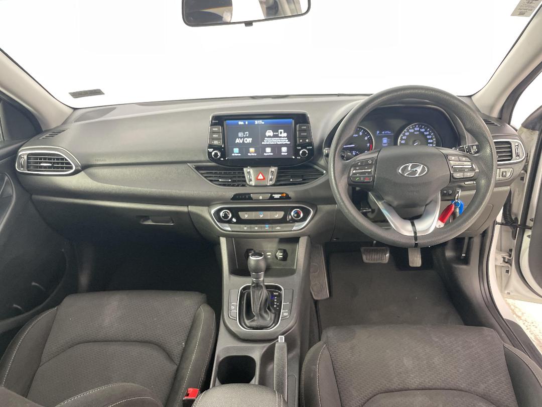 Photo '17' of Hyundai I30