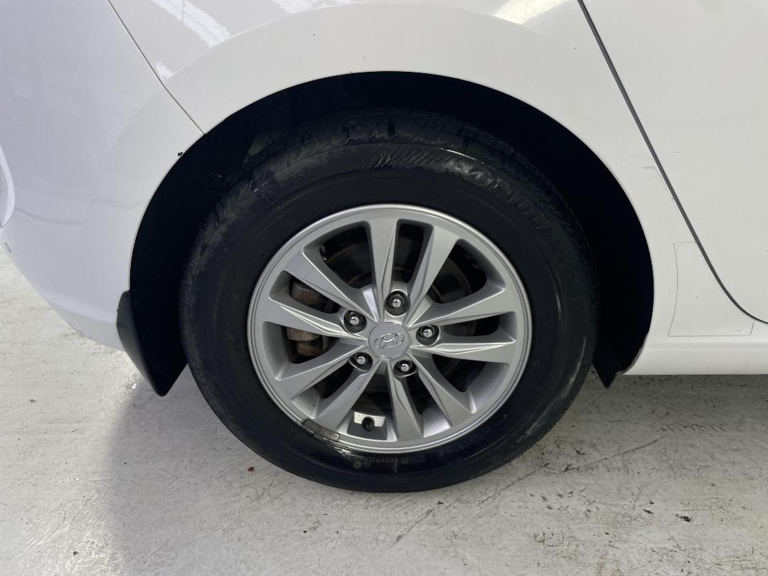 Photo '12' of Hyundai I30