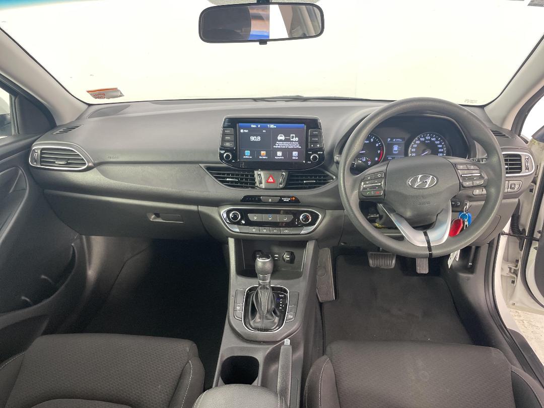 Photo '17' of Hyundai I30