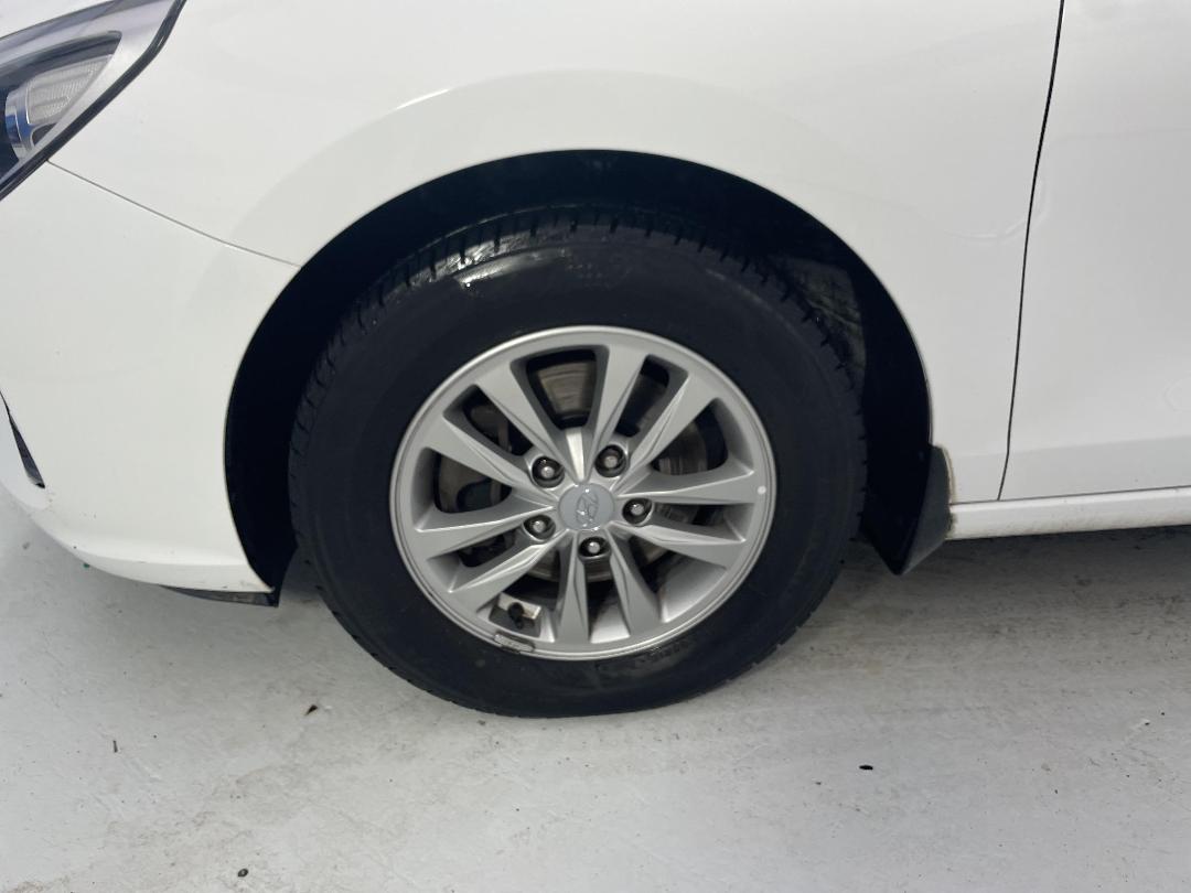 Photo '10' of Hyundai I30