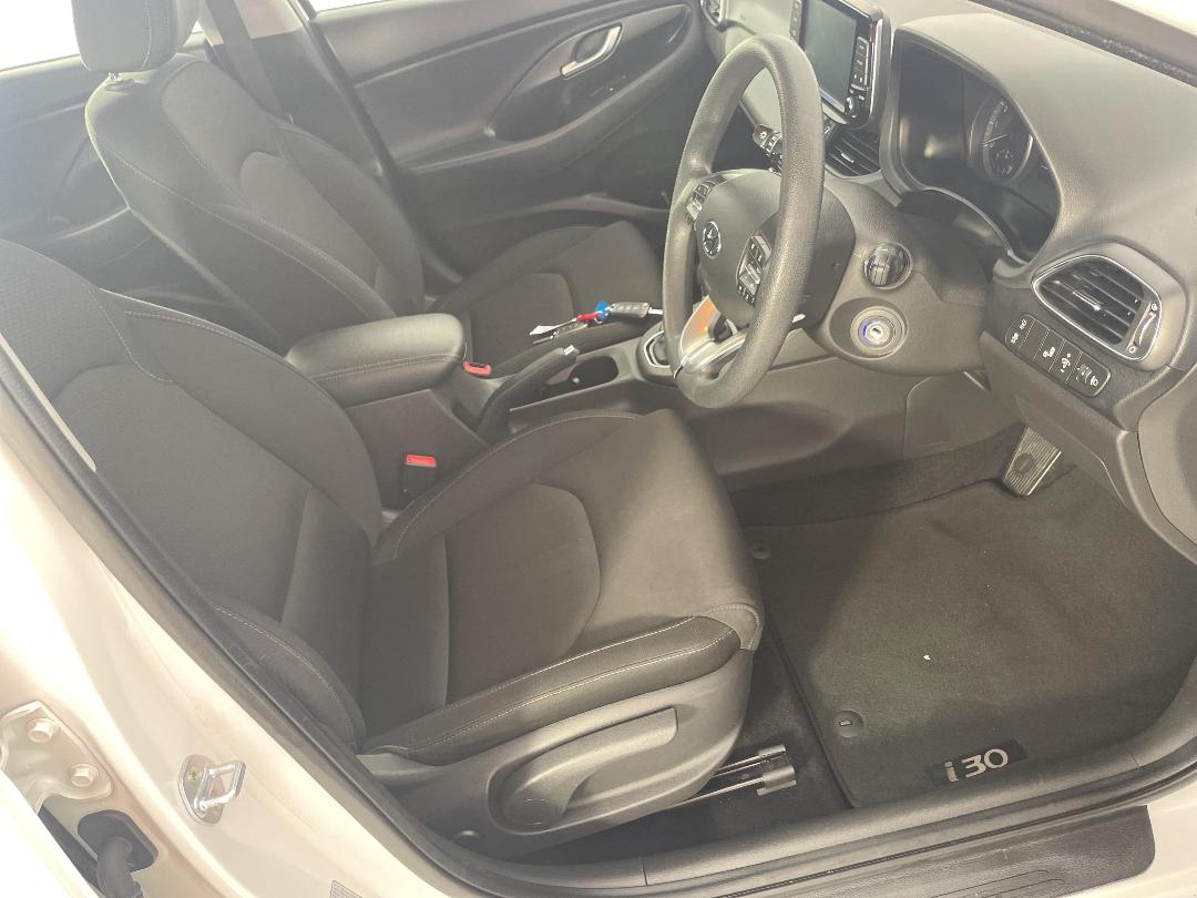 Photo '16' of Hyundai I30