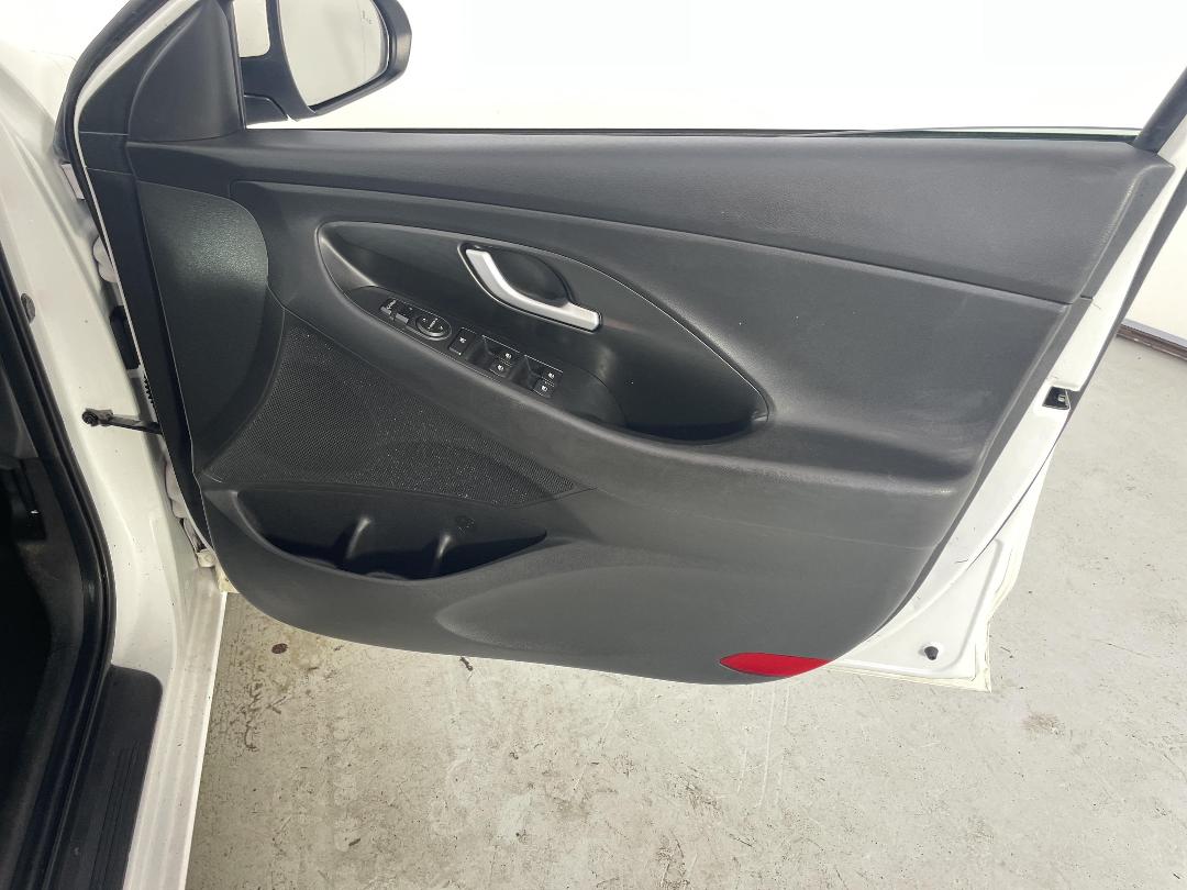 Photo '15' of Hyundai I30