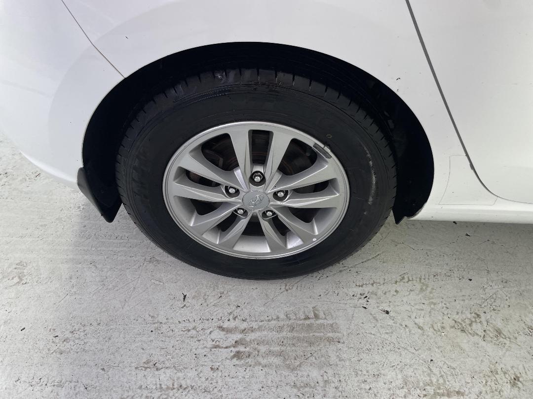 Photo '12' of Hyundai I30