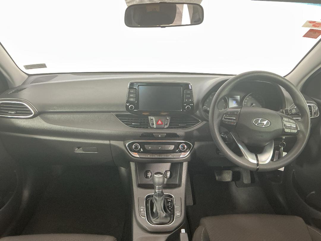 Photo '17' of Hyundai I30