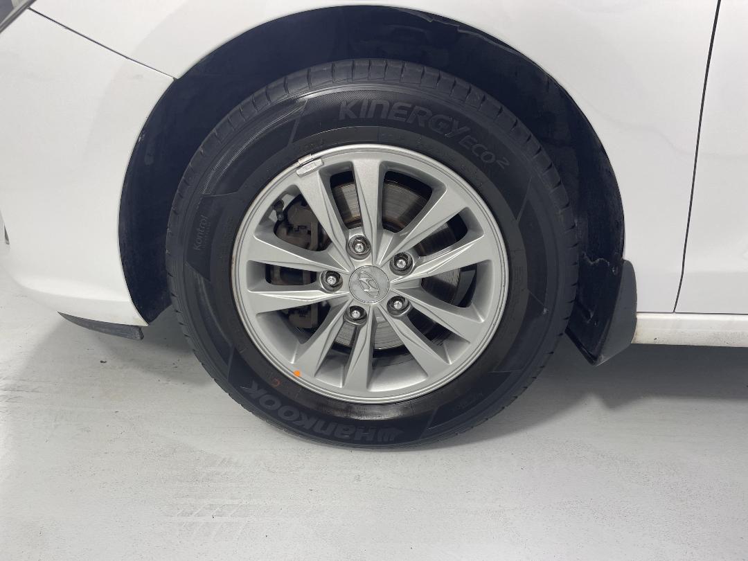 Photo '10' of Hyundai I30