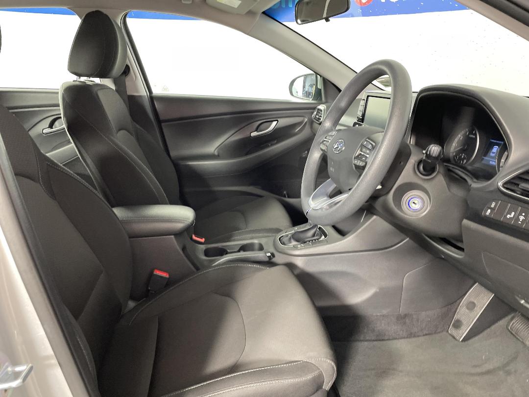 Photo '16' of Hyundai I30