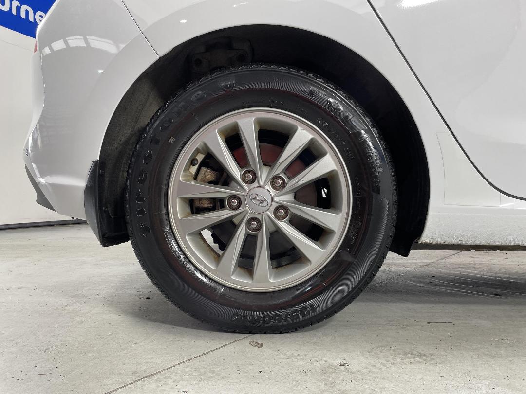 Photo '12' of Hyundai I30 Photo '12' of Hyundai I30