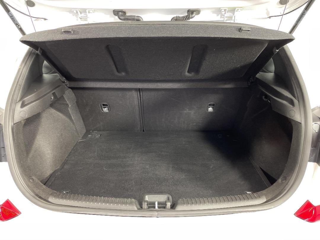 Photo '14' of Hyundai I30 Photo '14' of Hyundai I30