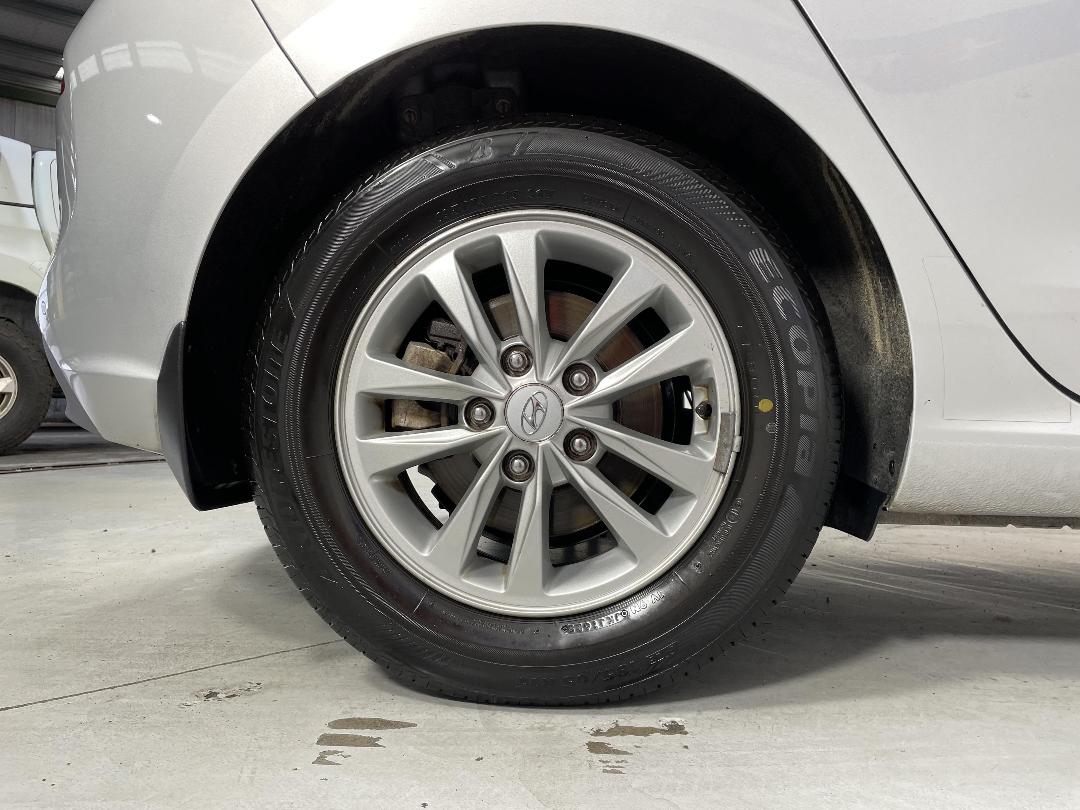 Photo '12' of Hyundai I30 Photo '12' of Hyundai I30