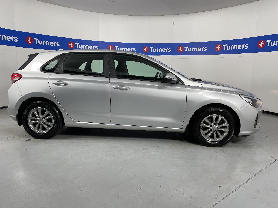 Photo '23' of Hyundai I30 Photo '23' of Hyundai I30