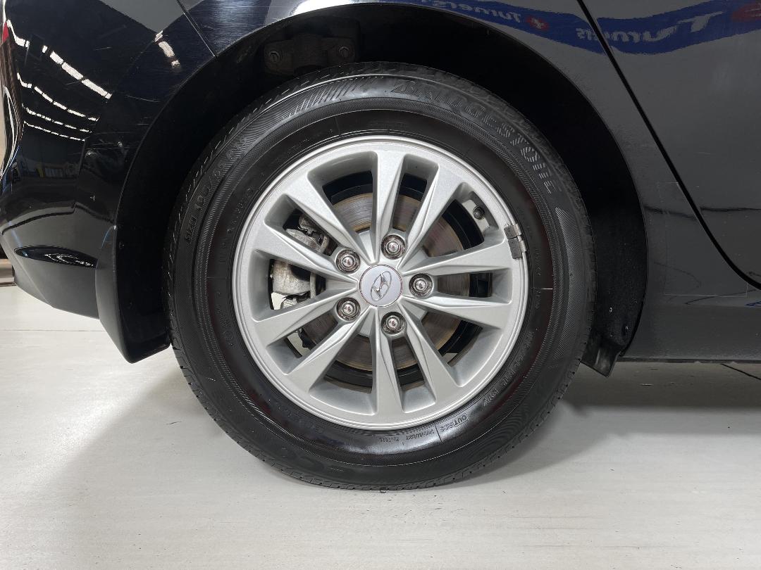 Photo '12' of Hyundai I30