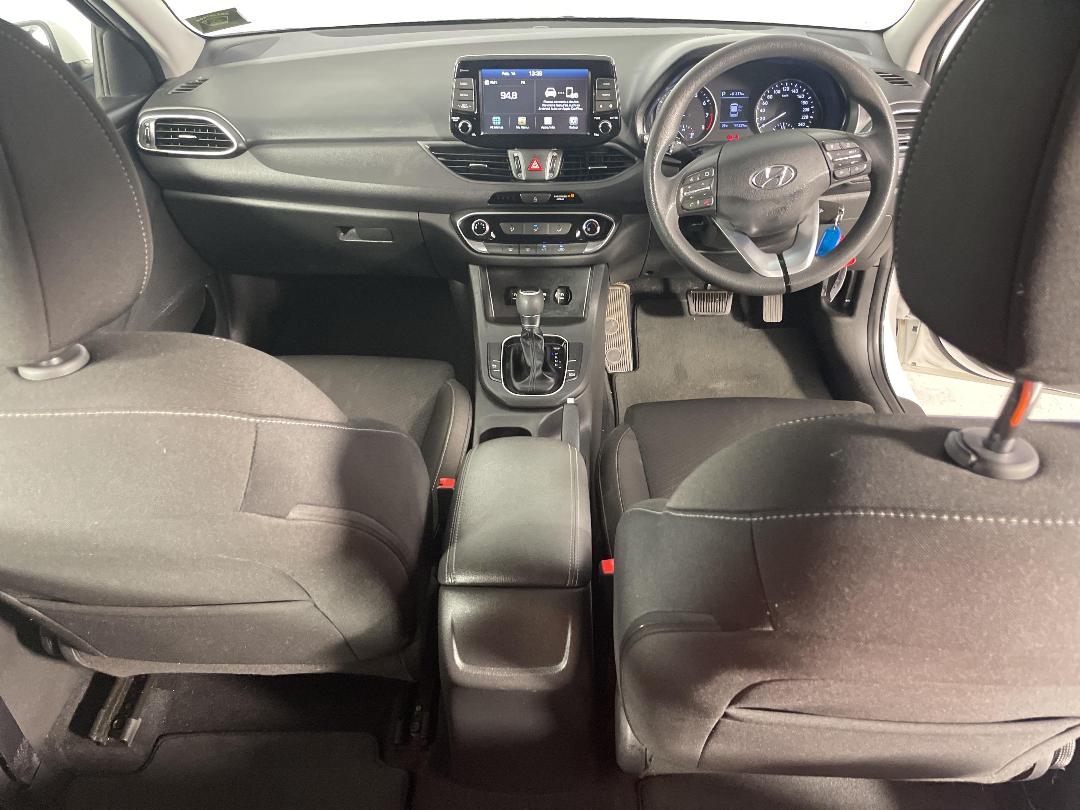 Photo '18' of Hyundai I30 Photo '18' of Hyundai I30