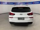 Thumbnail '5' of Hyundai I30 Thumbnail '5' of Hyundai I30