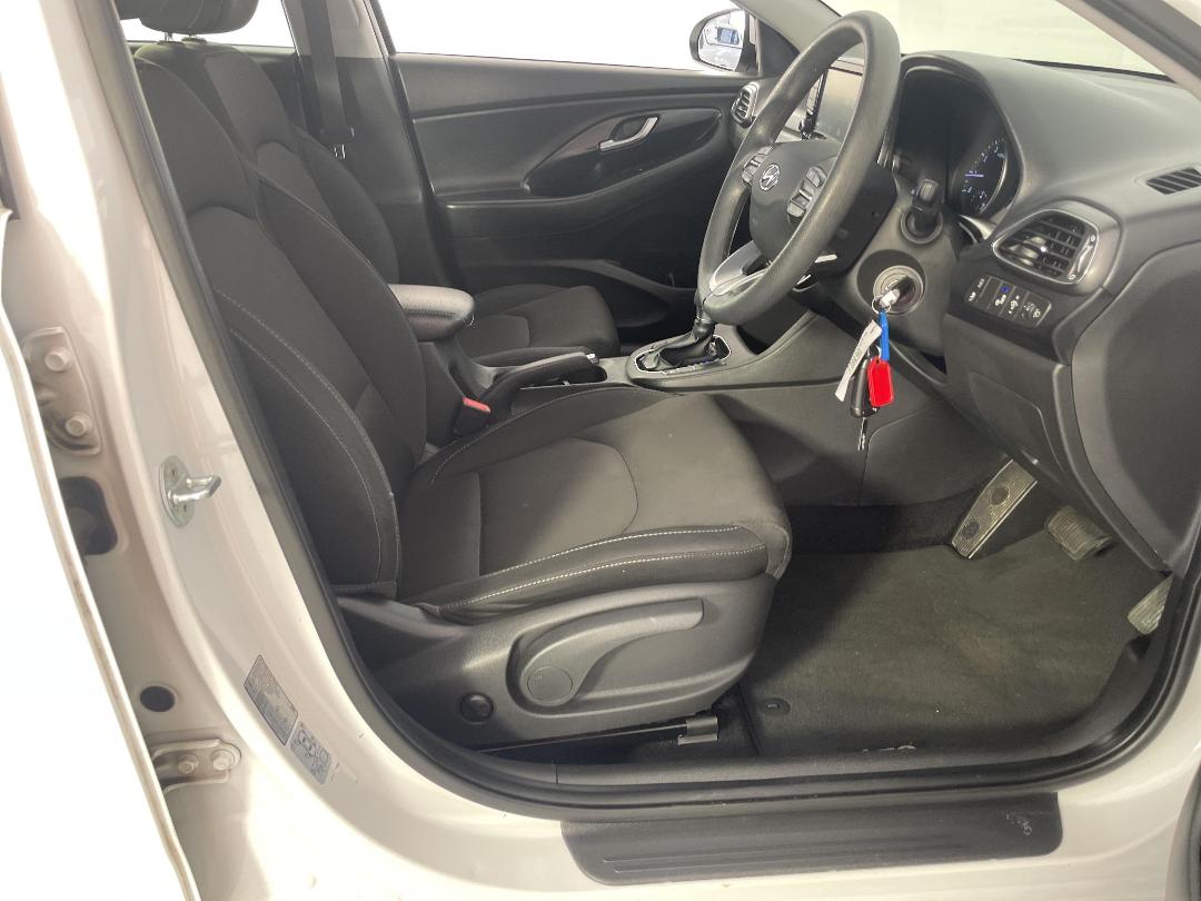 Photo '16' of Hyundai I30