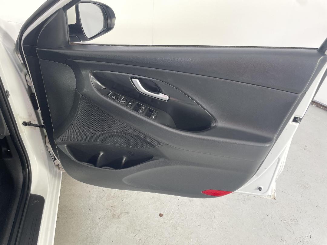 Photo '15' of Hyundai I30