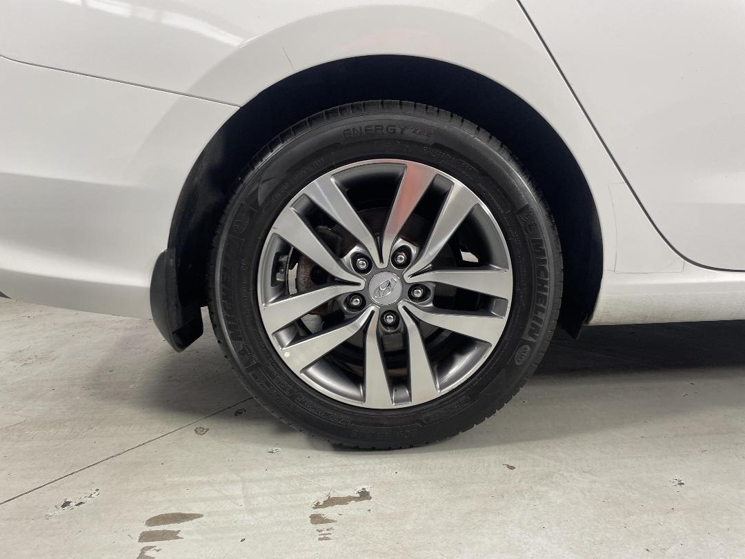 Photo '12' of Hyundai I30