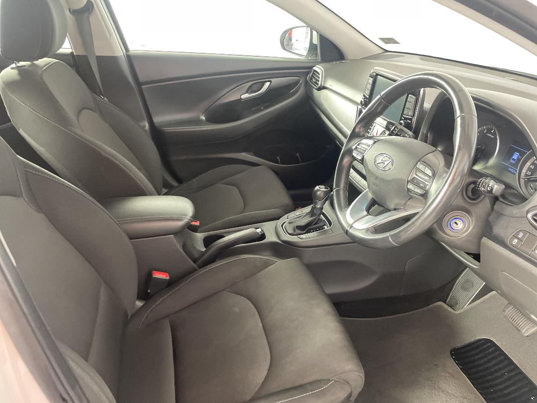 Photo '16' of Hyundai I30