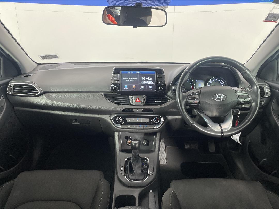 Photo '17' of Hyundai I30