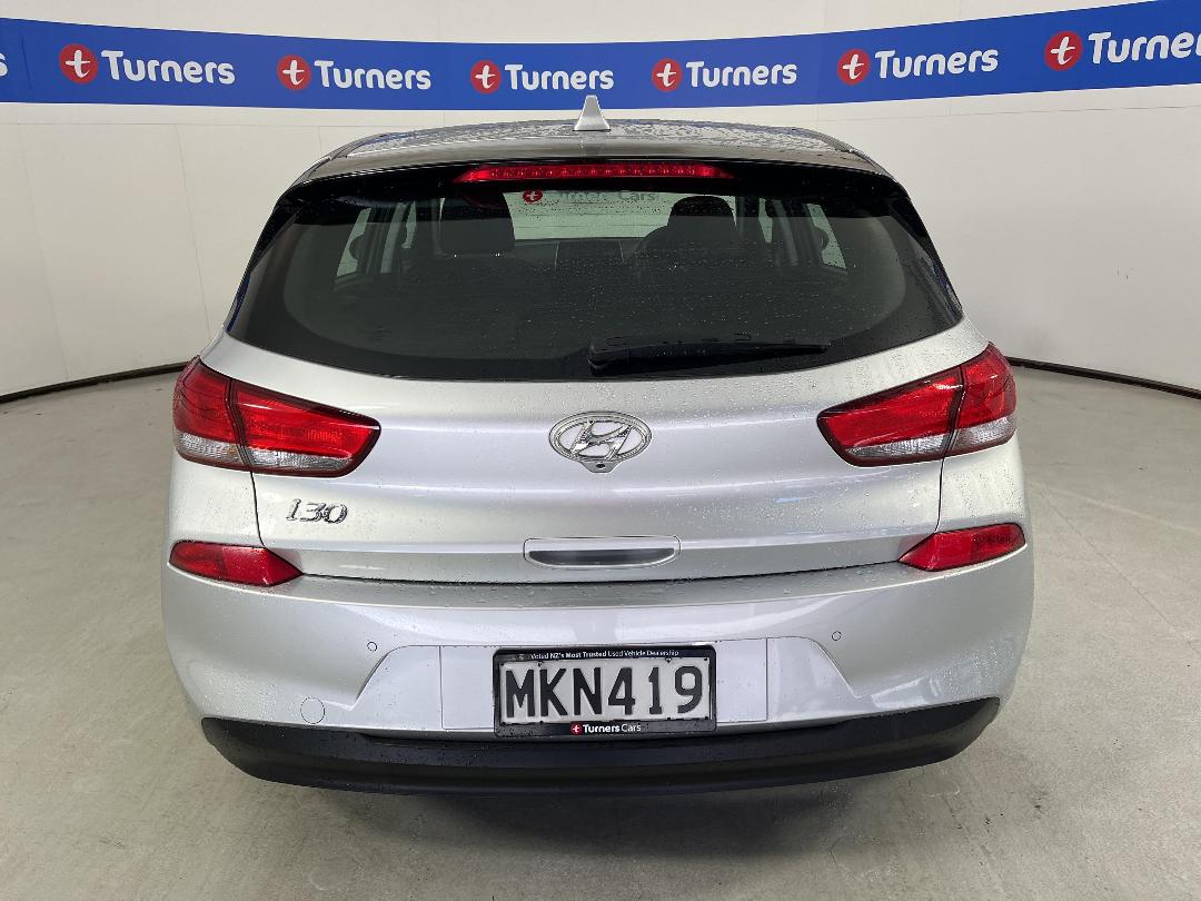 Photo '6' of Hyundai I30 Photo '6' of Hyundai I30