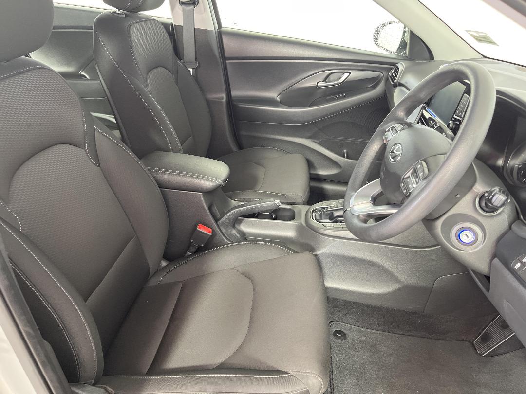 Photo '16' of Hyundai I30 Photo '16' of Hyundai I30