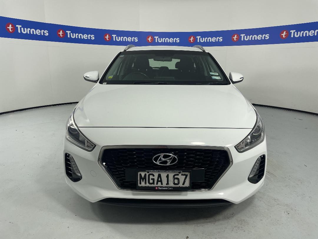 Photo '2' of Hyundai I30 Photo '2' of Hyundai I30