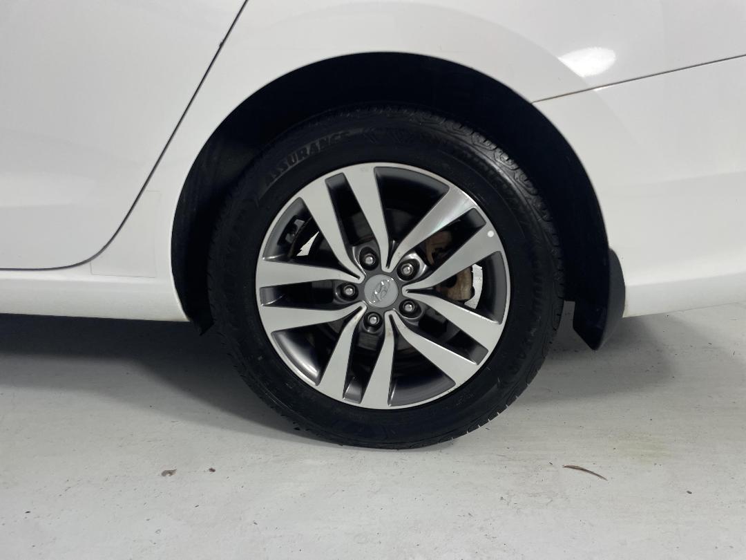 Photo '11' of Hyundai I30 Photo '11' of Hyundai I30