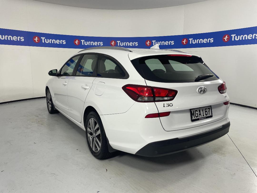 Photo '5' of Hyundai I30 Photo '5' of Hyundai I30