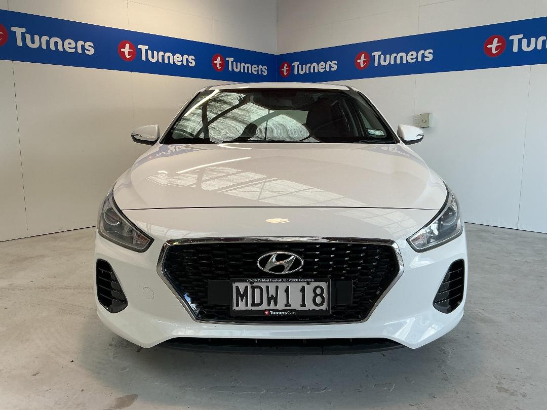 Photo '2' of Hyundai I30 Photo '2' of Hyundai I30