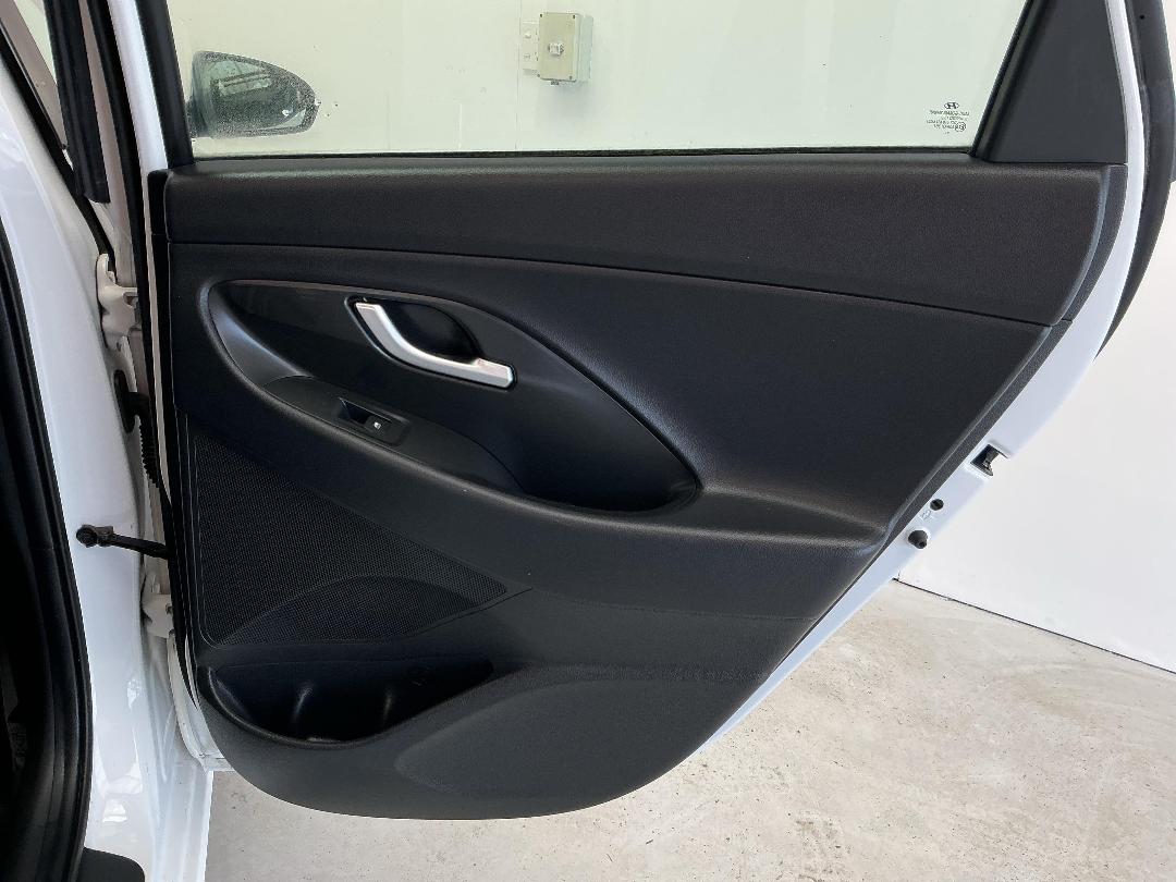 Photo '19' of Hyundai I30 Photo '19' of Hyundai I30