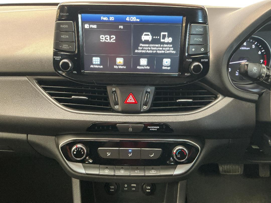 Photo '18' of Hyundai I30 Photo '18' of Hyundai I30