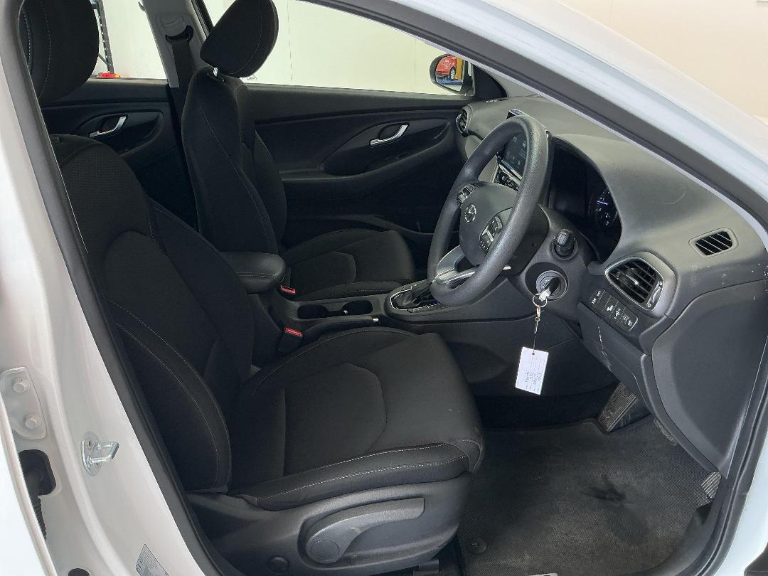 Photo '16' of Hyundai I30 Photo '16' of Hyundai I30