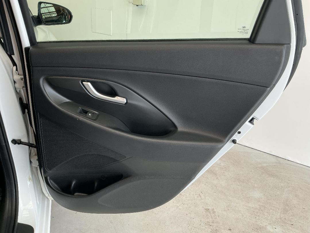 Photo '19' of Hyundai I30 Photo '19' of Hyundai I30