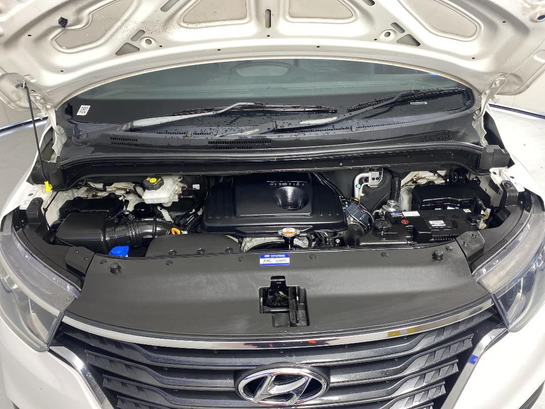 Photo '13' of Hyundai Iload