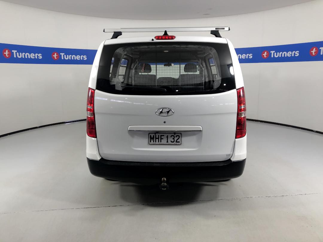 Photo '6' of Hyundai Iload Photo '6' of Hyundai Iload