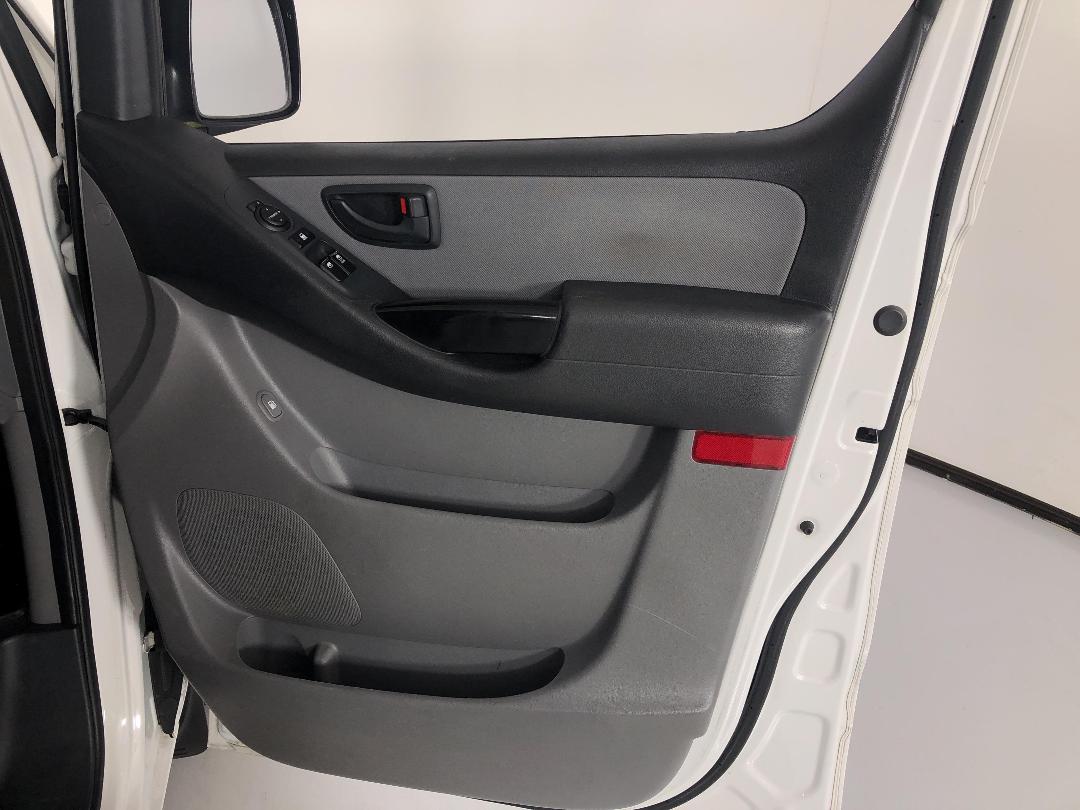 Photo '15' of Hyundai Iload Photo '15' of Hyundai Iload