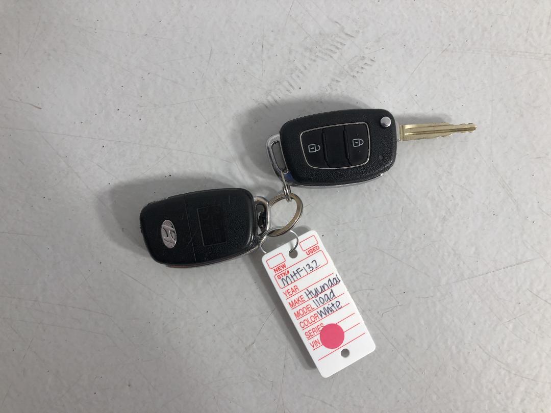 Photo '22' of Hyundai Iload Photo '22' of Hyundai Iload