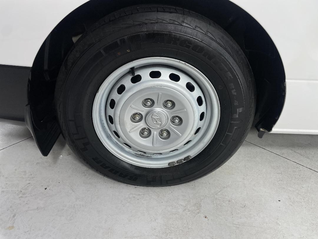 Photo '12' of Hyundai Iload Photo '12' of Hyundai Iload