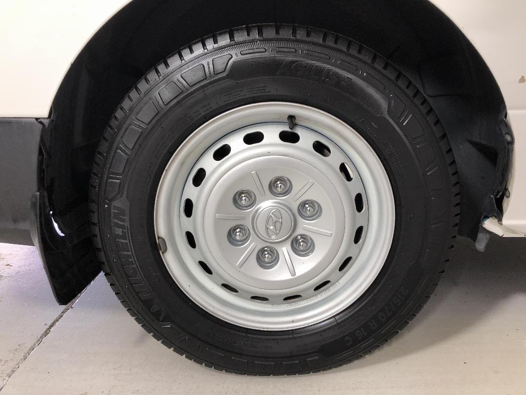 Photo '12' of Hyundai Iload