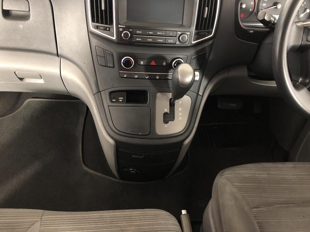 Photo '18' of Hyundai Iload