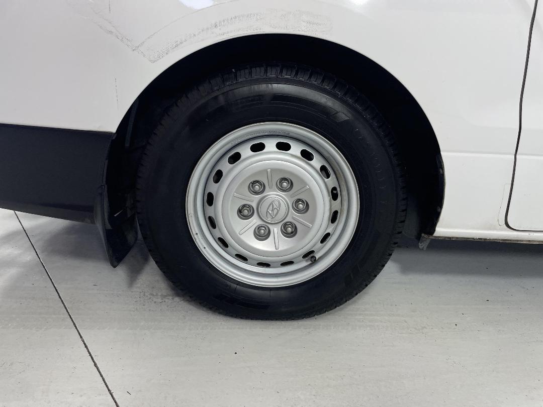 Photo '12' of Hyundai Iload