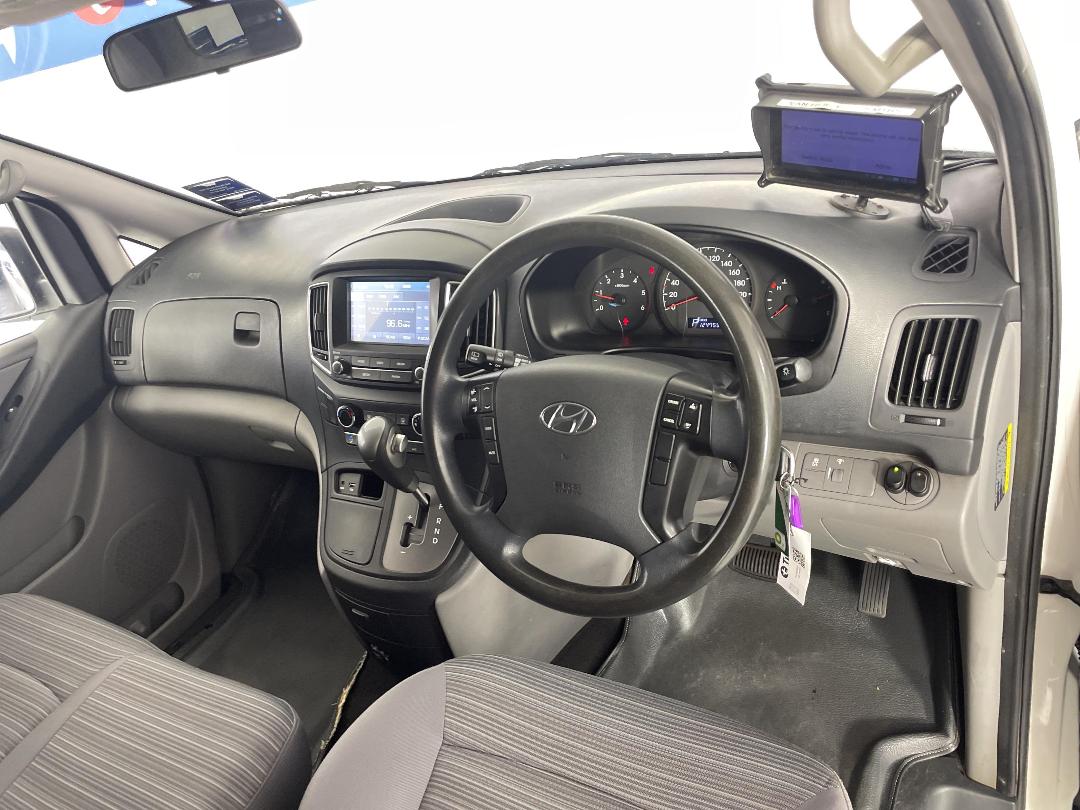 Photo '17' of Hyundai Iload