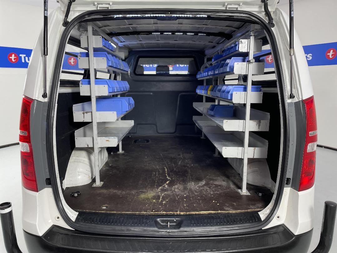 Photo '14' of Hyundai Iload