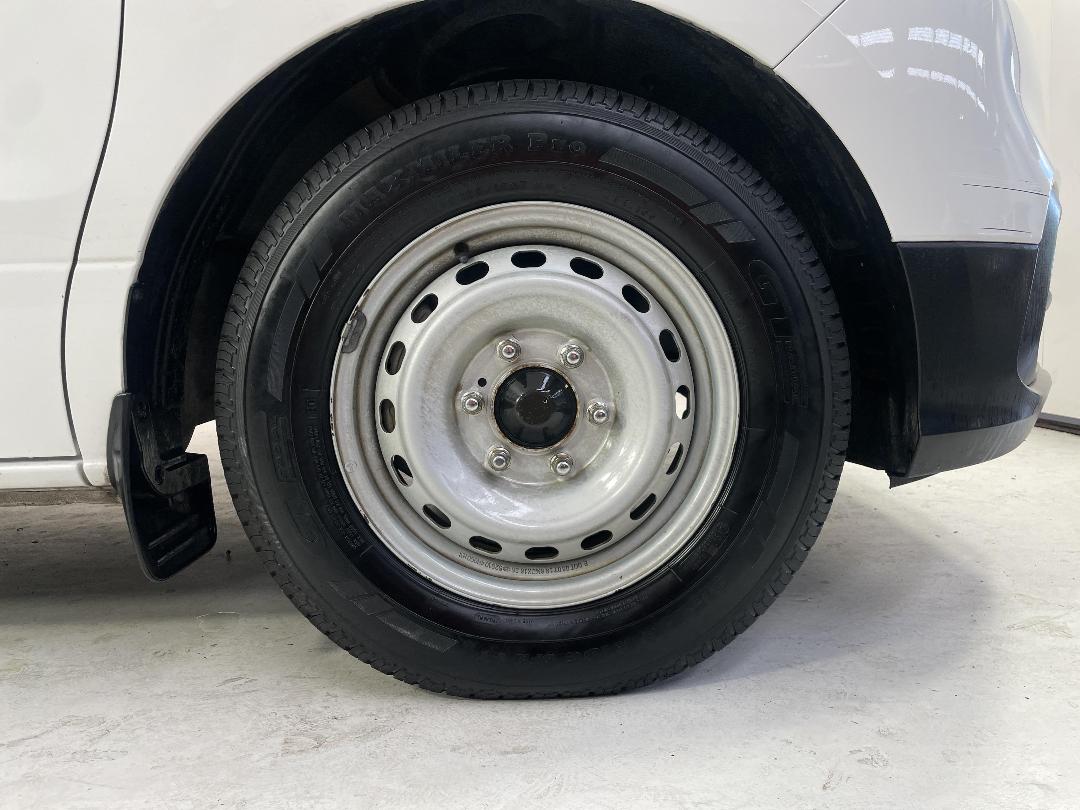 Photo '9' of Hyundai Iload Photo '9' of Hyundai Iload