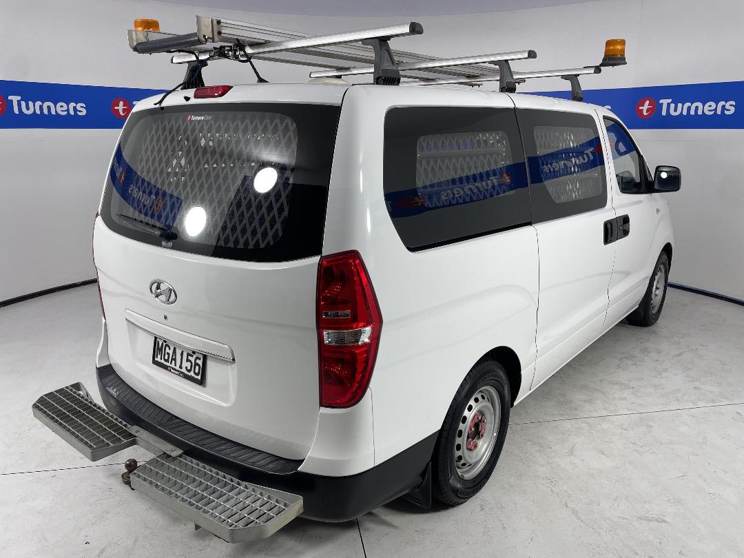 Photo '7' of Hyundai Iload Photo '7' of Hyundai Iload