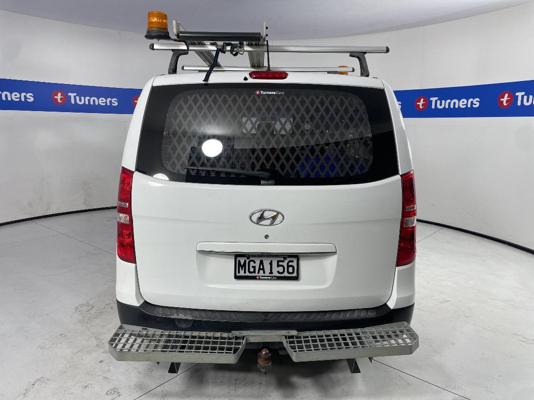 Photo '6' of Hyundai Iload Photo '6' of Hyundai Iload