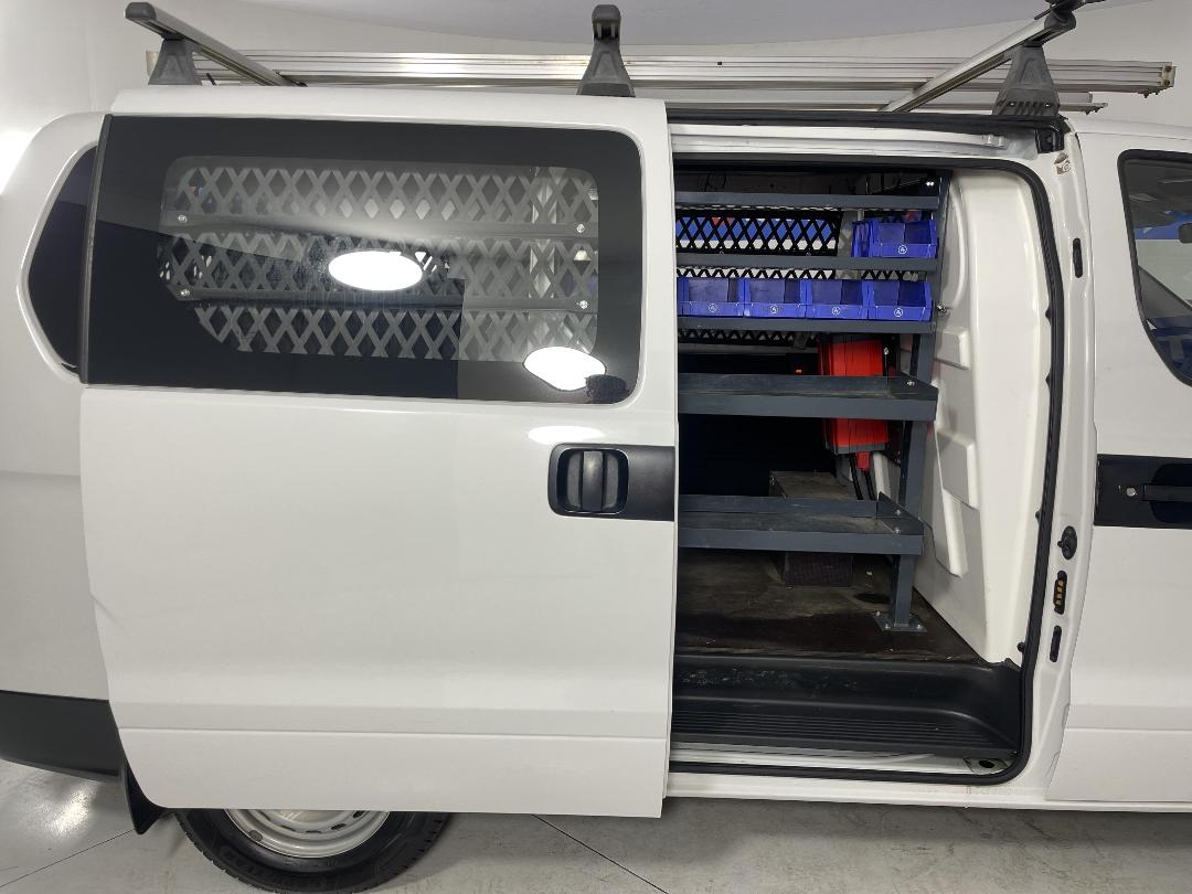 Photo '19' of Hyundai Iload Photo '19' of Hyundai Iload