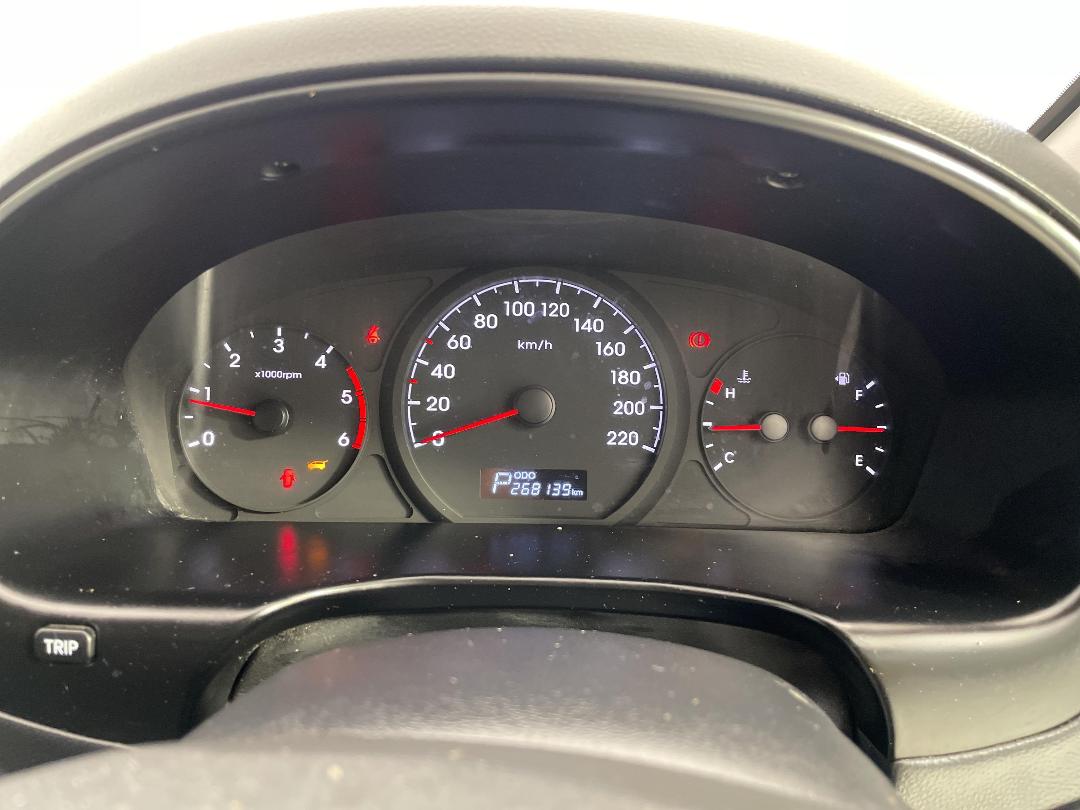 Photo '21' of Hyundai Iload Photo '21' of Hyundai Iload