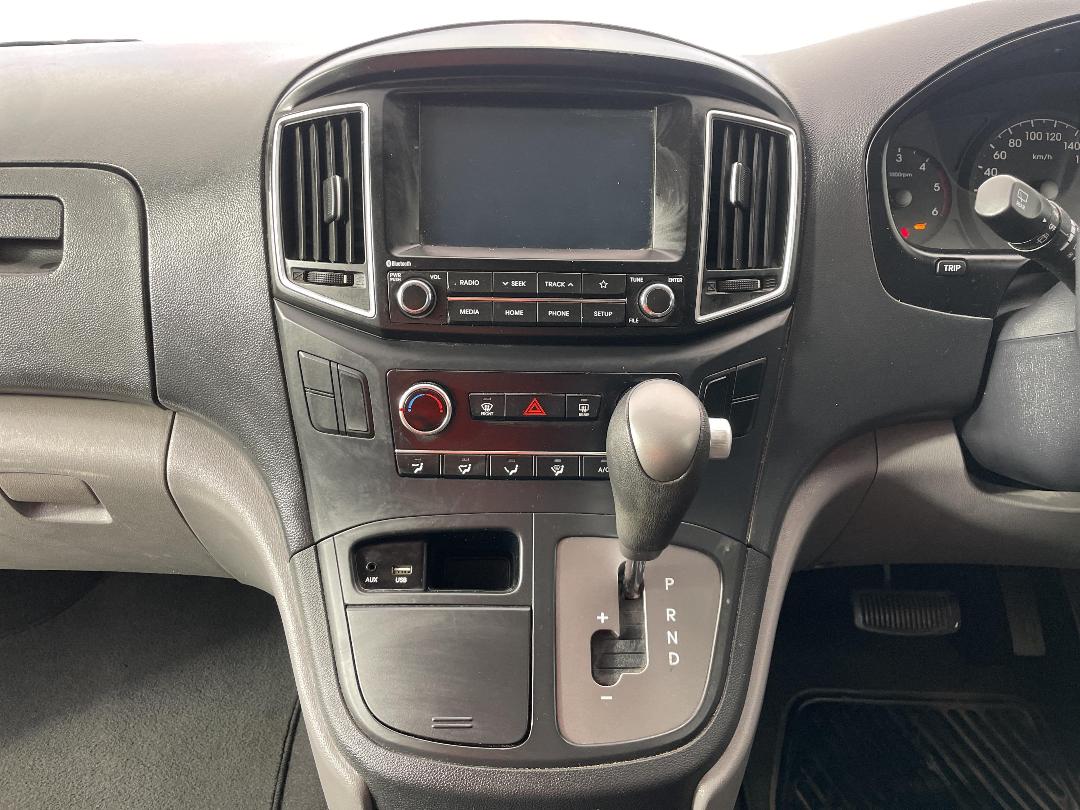 Photo '18' of Hyundai Iload Photo '18' of Hyundai Iload